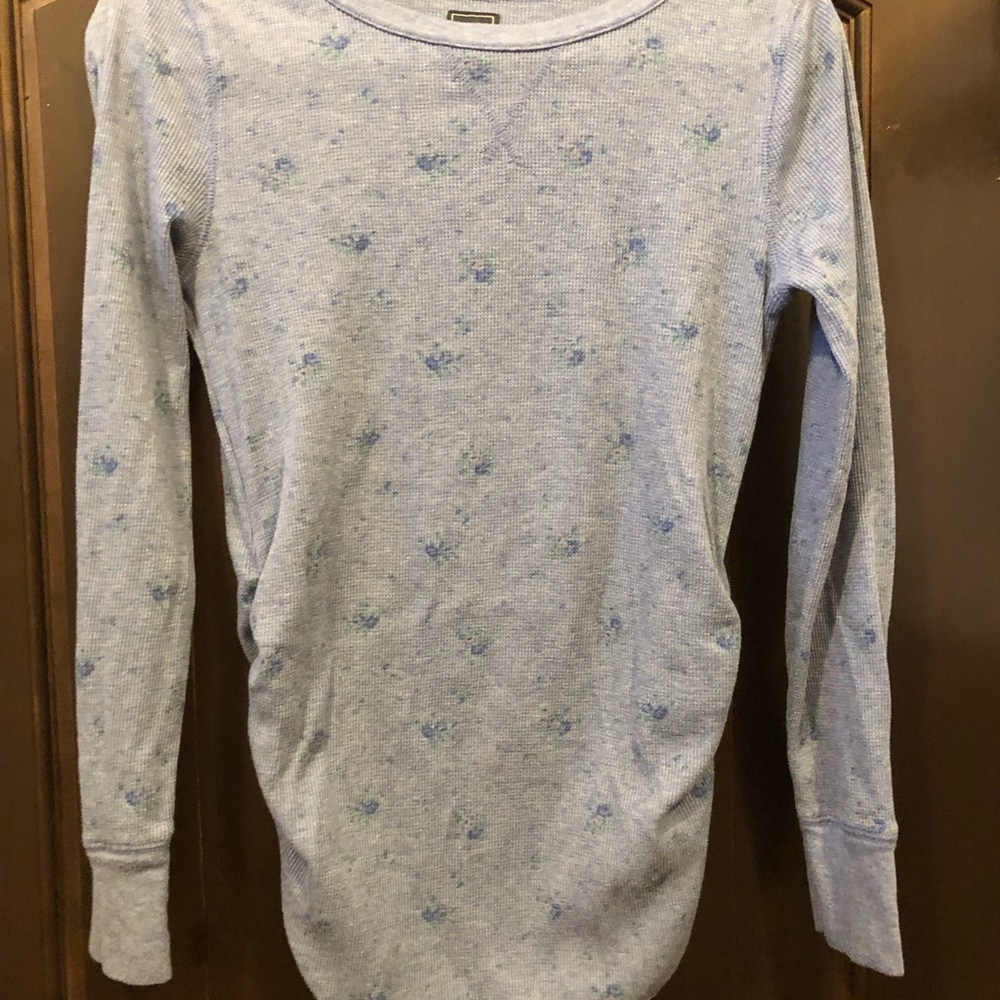Maternity long sleeve top